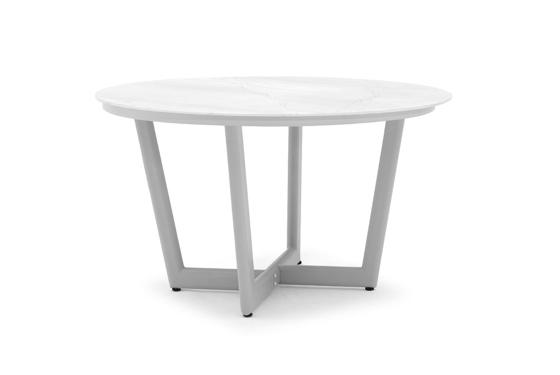 CLUB round dining table